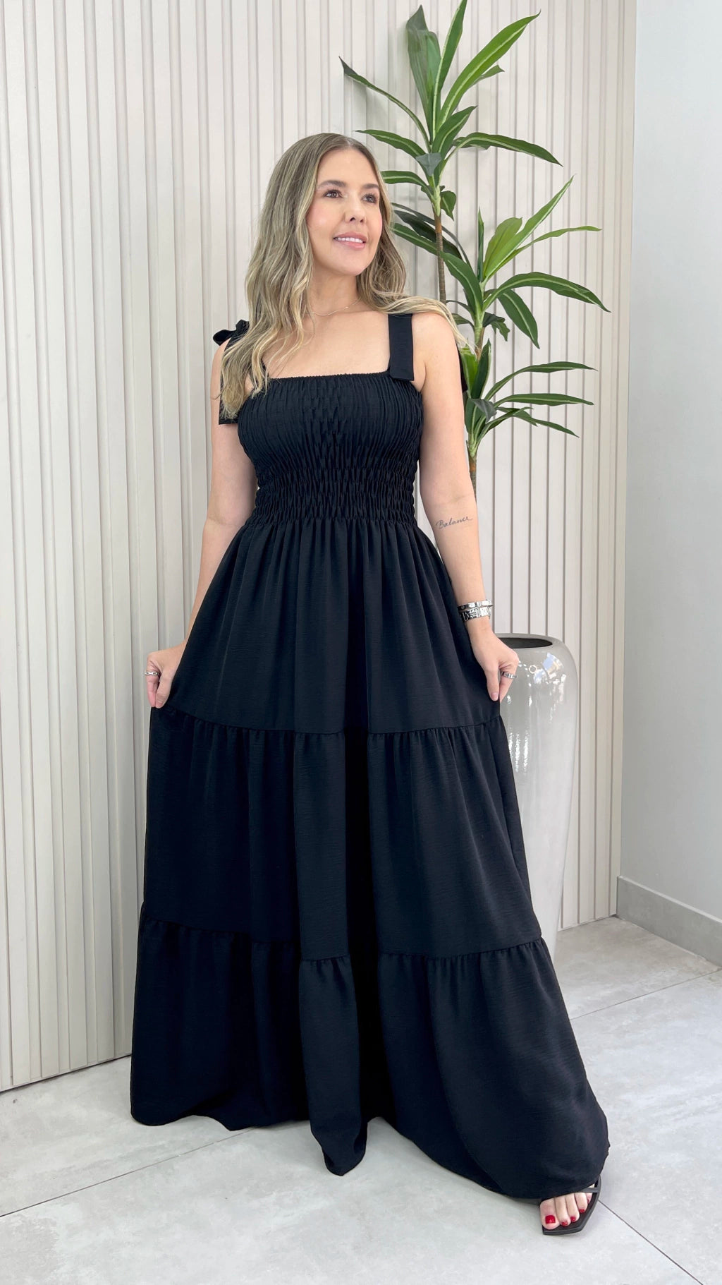 VESTIDO LONGO KAILANE (VÁRIAS CORES DISPONÍVEIS)