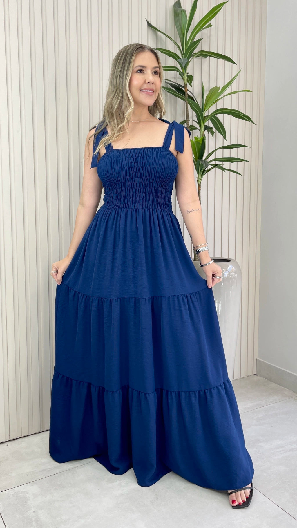 VESTIDO LONGO KAILANE (VÁRIAS CORES DISPONÍVEIS)